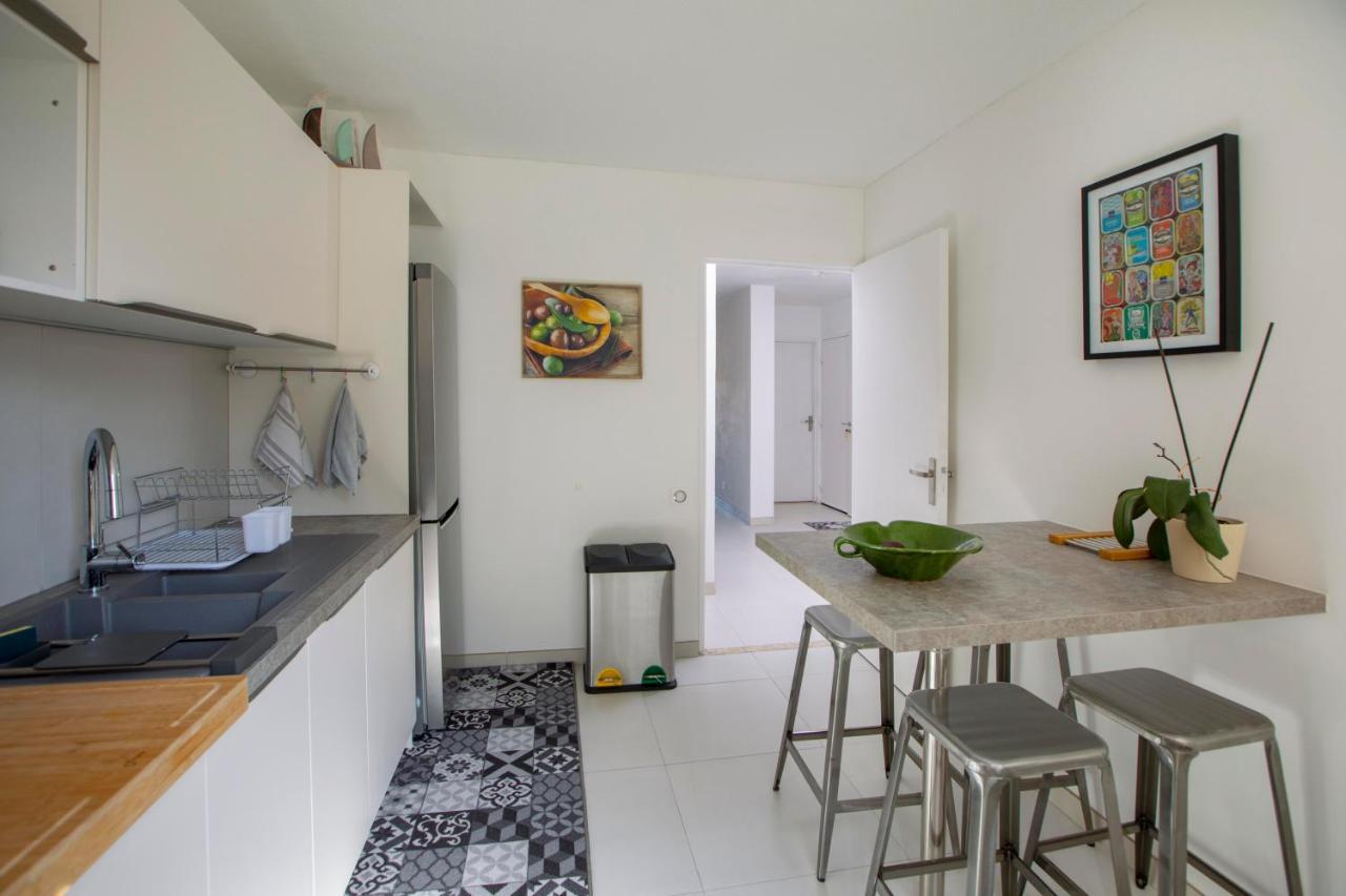 Appartement T3 Traversant Residence Standing Garage Et Piscine Exterieure Gratuits Сет Екстер'єр фото